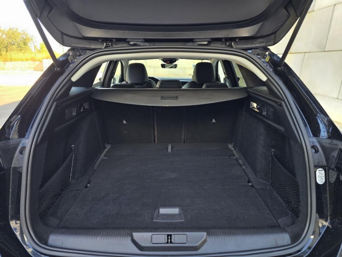 peugeot-308-sw-2022-diesel-1499cc