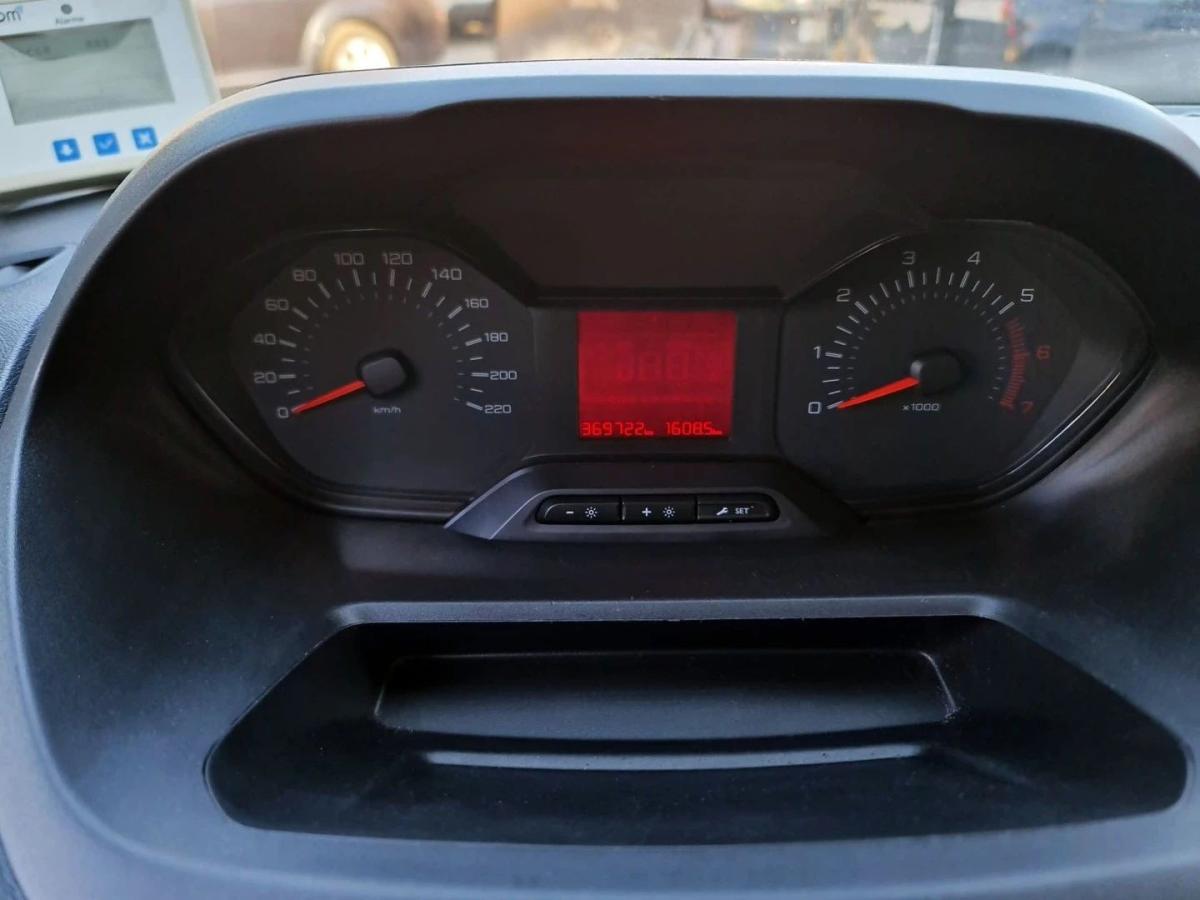 peugeot-partner-2019-diesel-1560cc