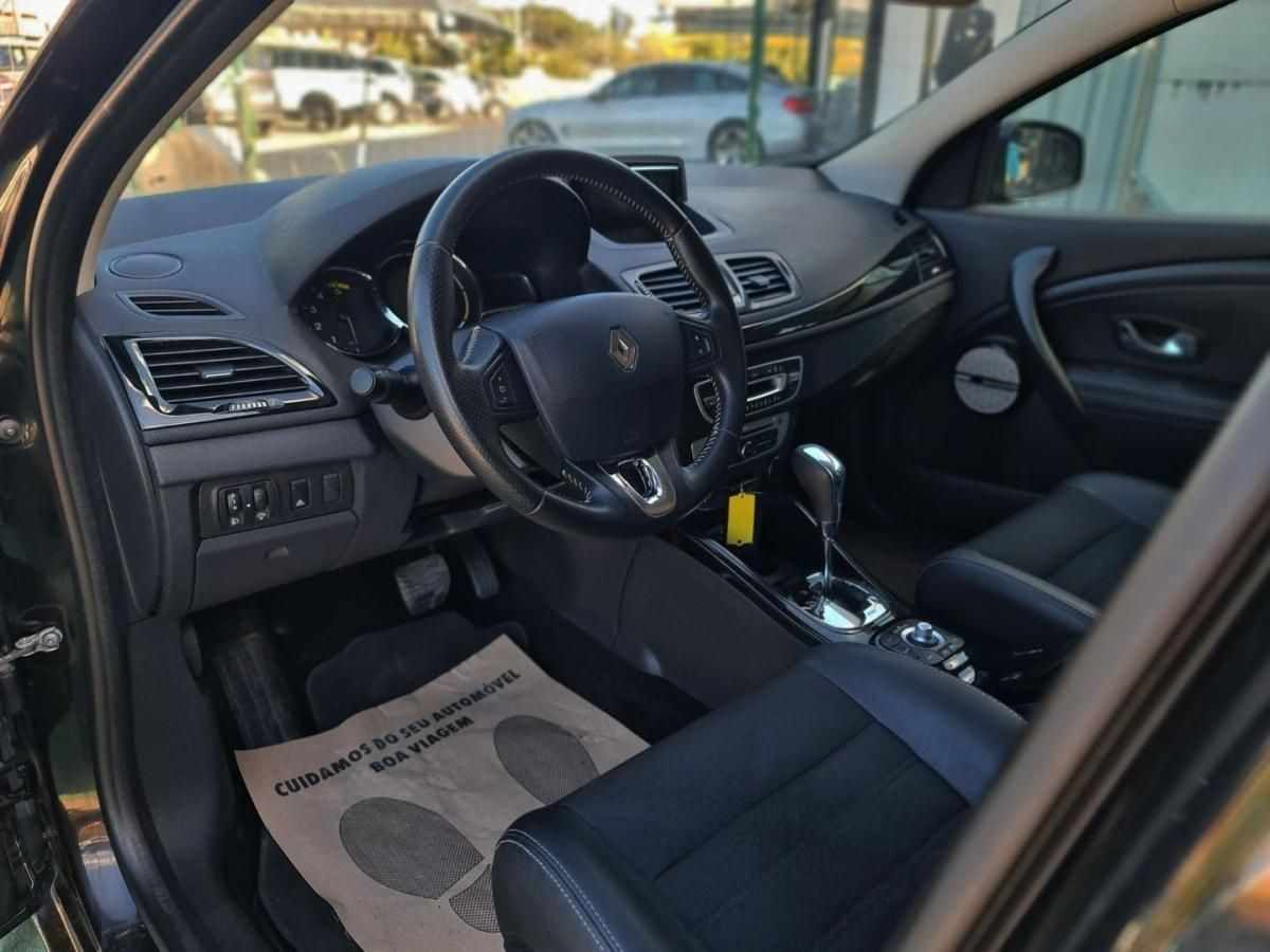 renault-megane-sport-tourer-2014-diesel-1461cc
