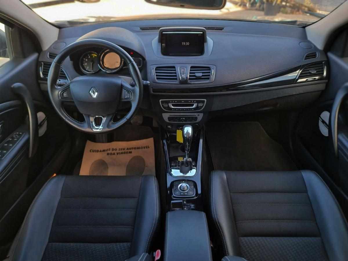 renault-megane-sport-tourer-2014-diesel-1461cc