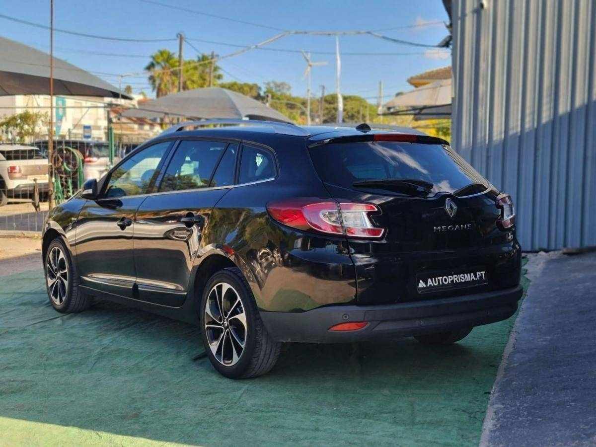 renault-megane-sport-tourer-2014-diesel-1461cc
