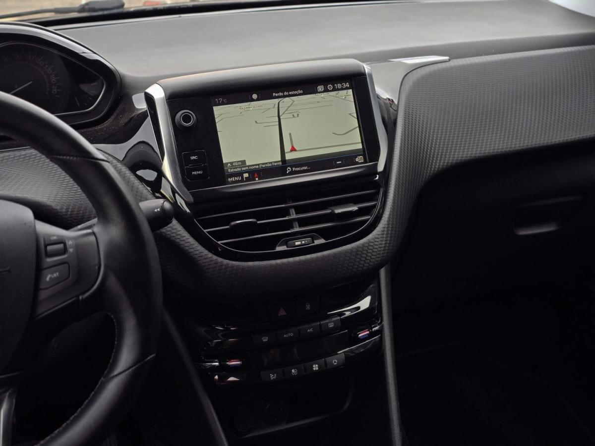 peugeot-2008-2017-diesel-1560cc