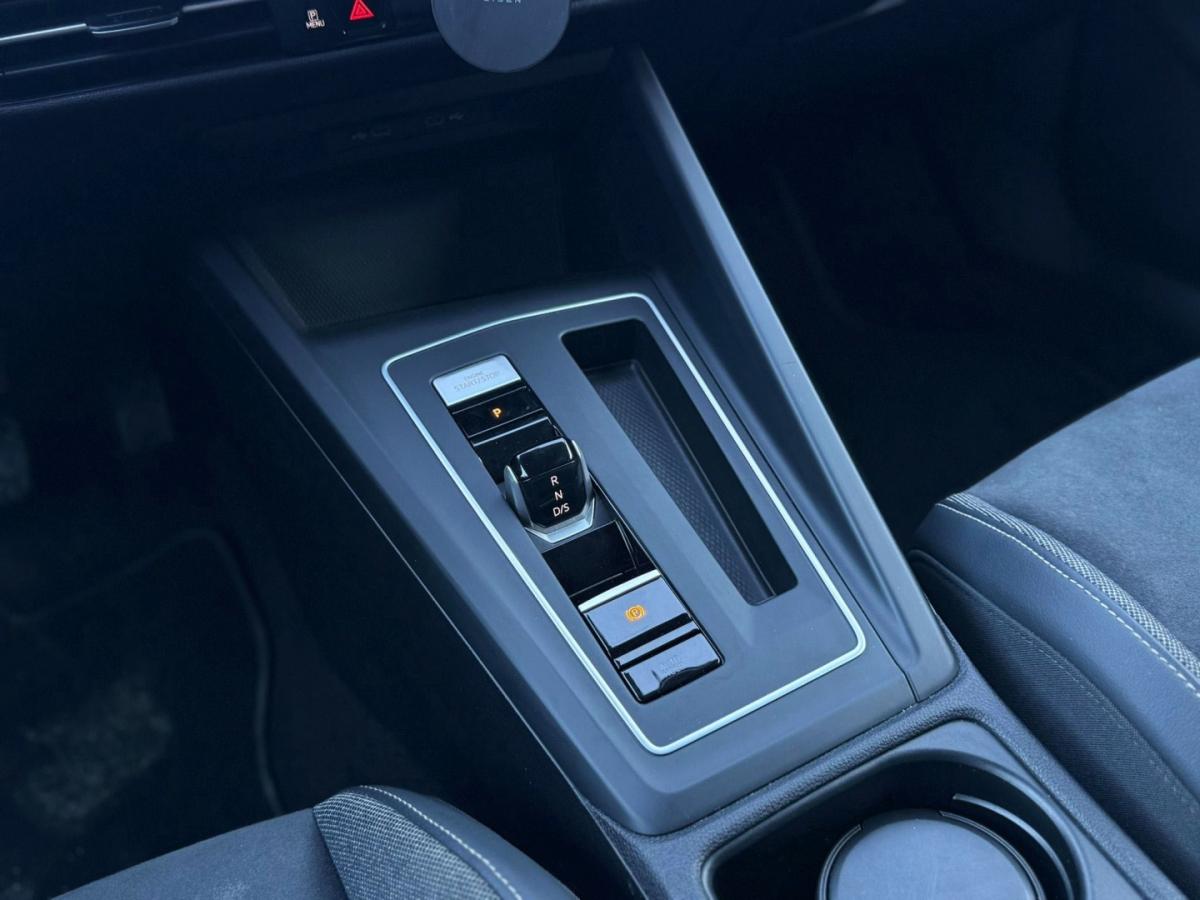 volkswagen-golf-variant-2024-gasolina-1498cc