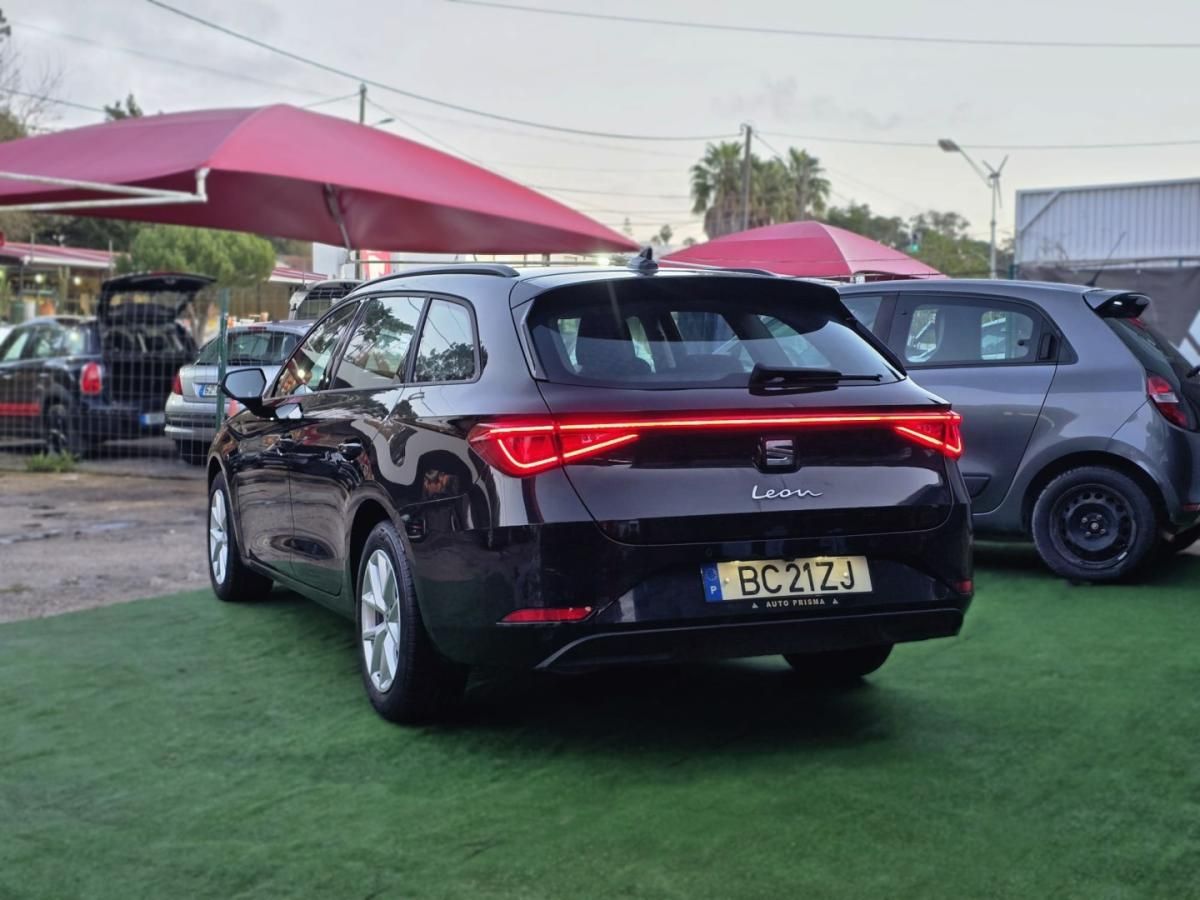 seat-leon-2023-diesel-1968cc