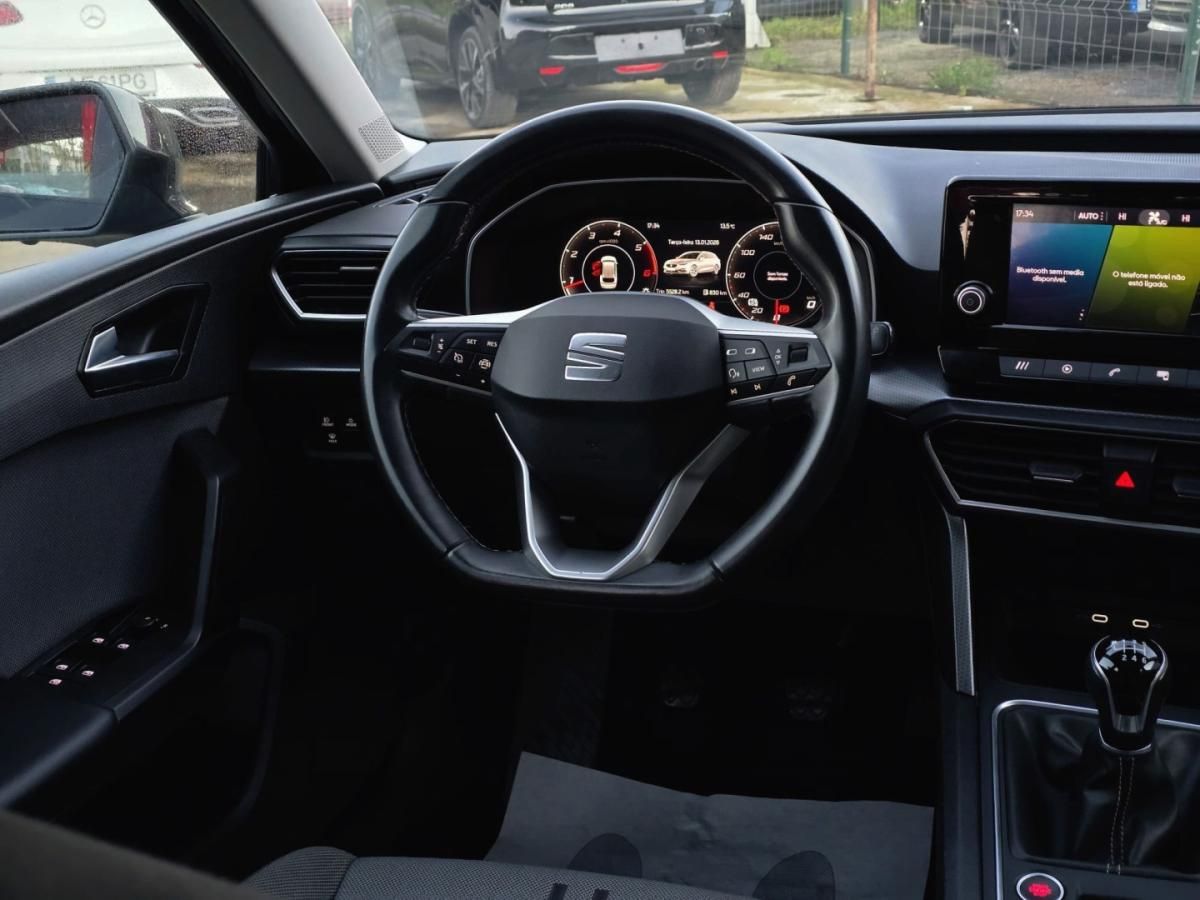 seat-leon-2023-diesel-1968cc