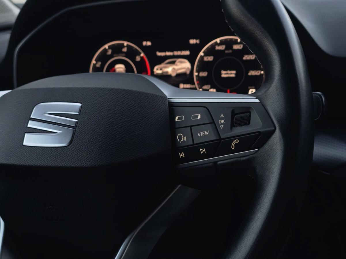 seat-leon-2023-diesel-1968cc