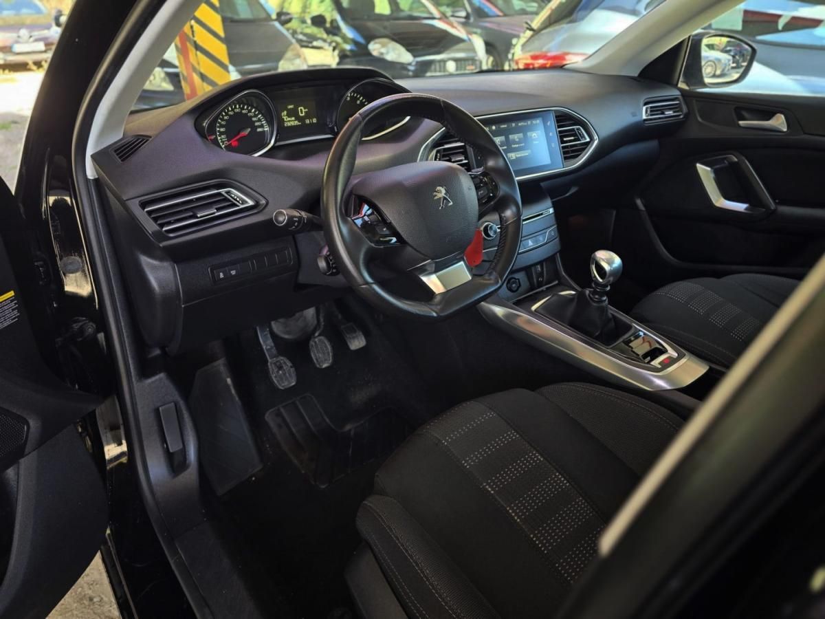 peugeot-308-2015-diesel-1560cc
