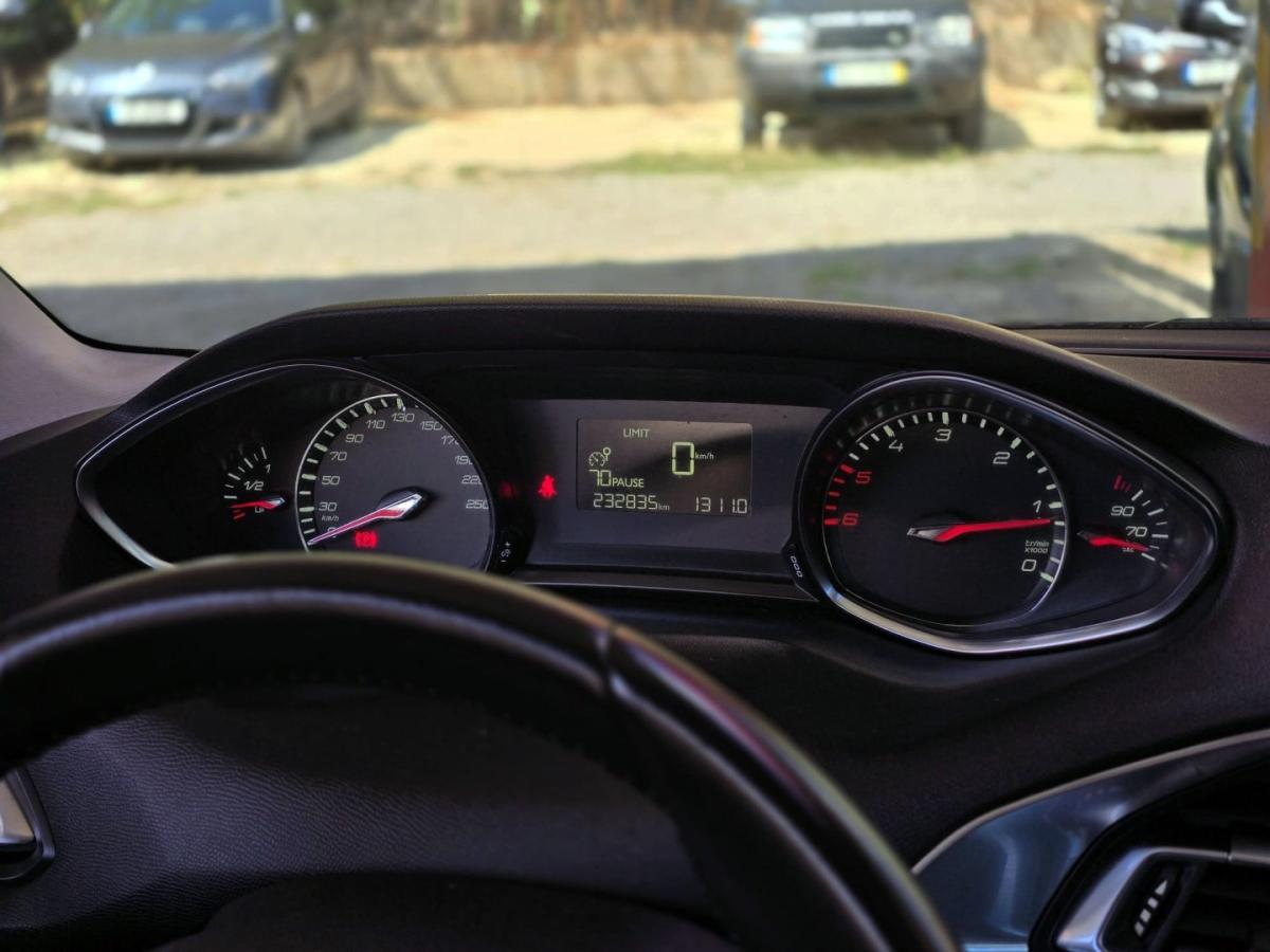 peugeot-308-2015-diesel-1560cc