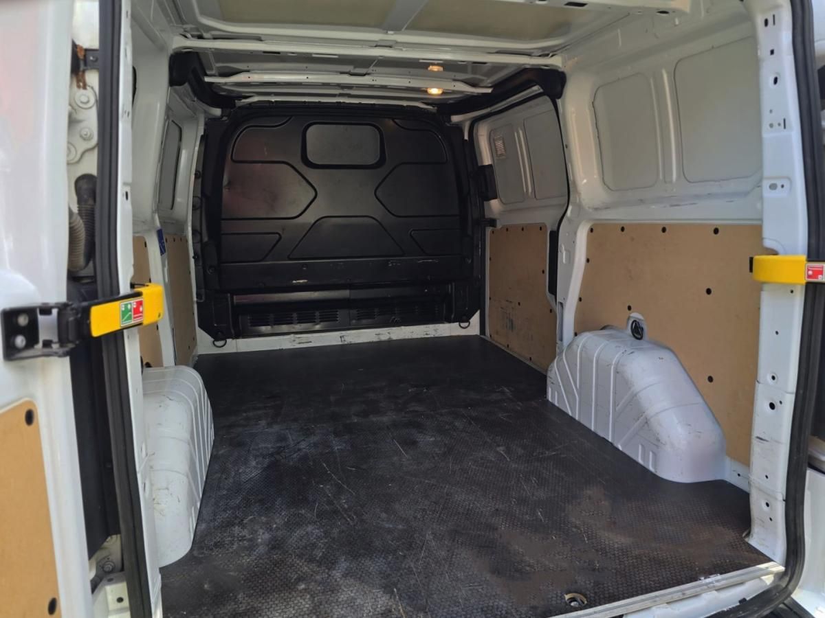 ford-transit-2019-diesel-1995cc