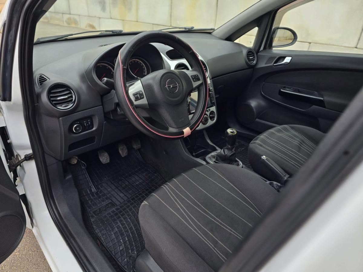 opel-corsa-2010-diesel-1248cc