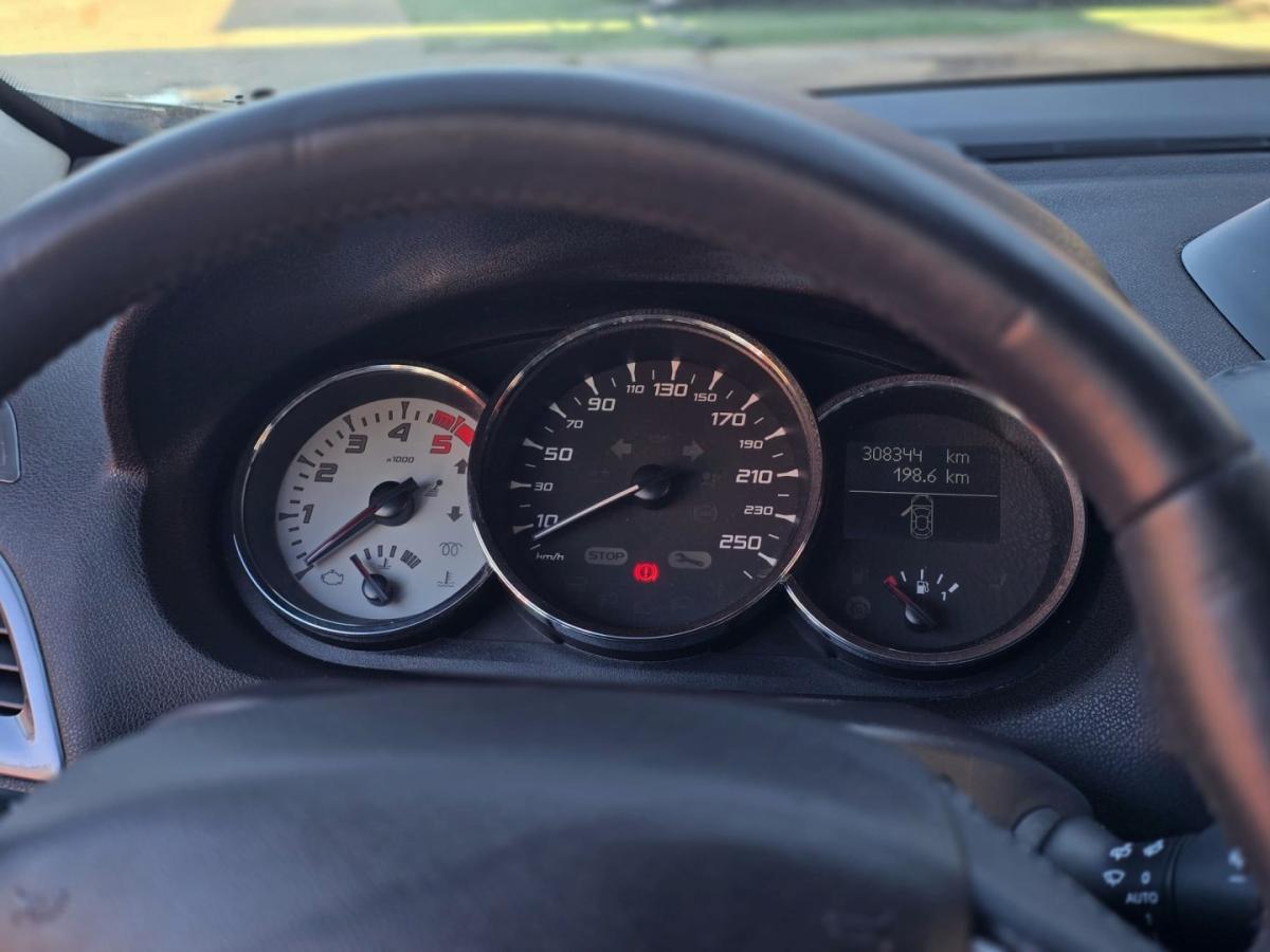 renault-megane-2010-diesel-1461cc