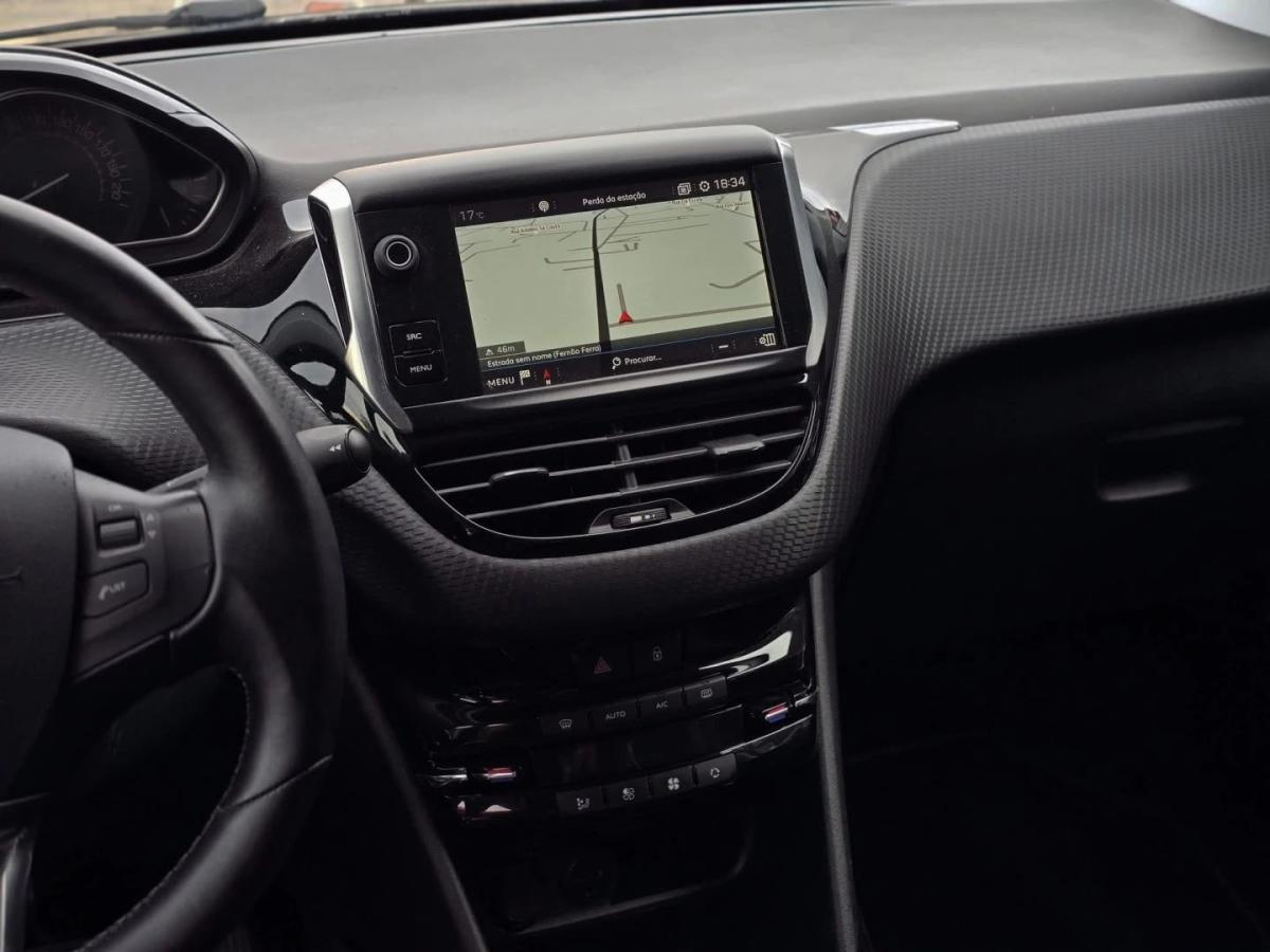 peugeot-2008-2017-diesel-1560cc