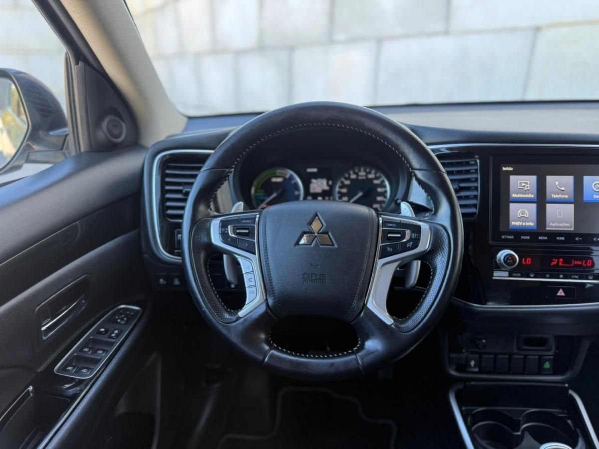 mitsubishi-outlander-2020-hibrido-2360cc