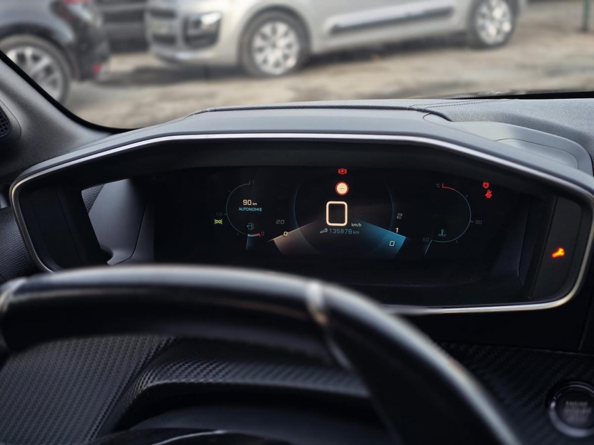peugeot-208-2019-diesel-1499cc