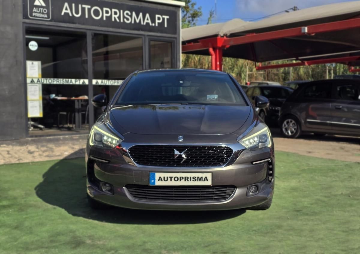 citroen-ds5-2016-diesel-1997cc