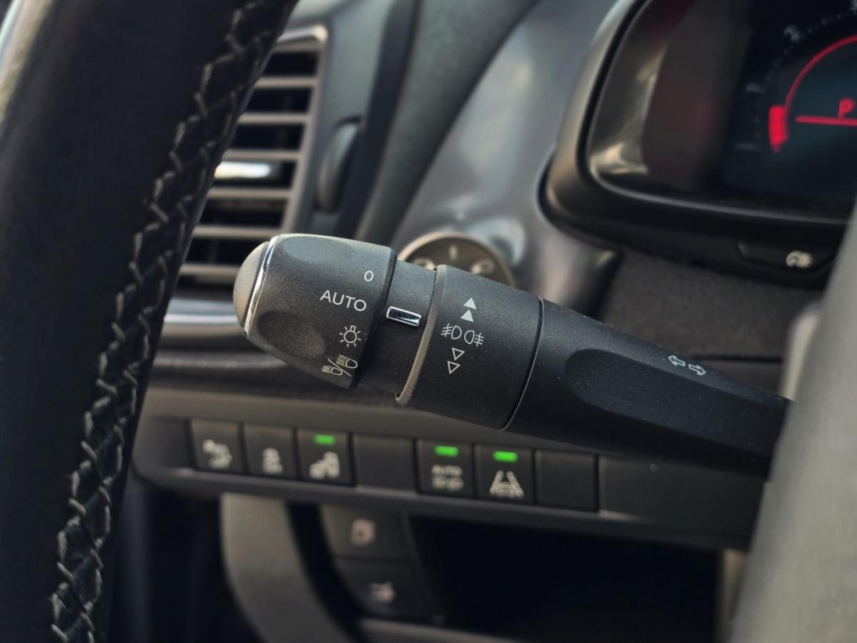 citroen-ds5-2016-diesel-1997cc