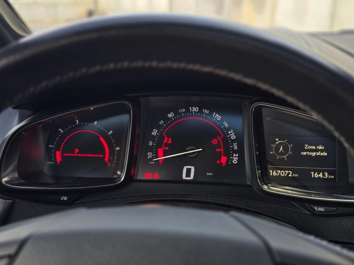 citroen-ds5-2016-diesel-1997cc