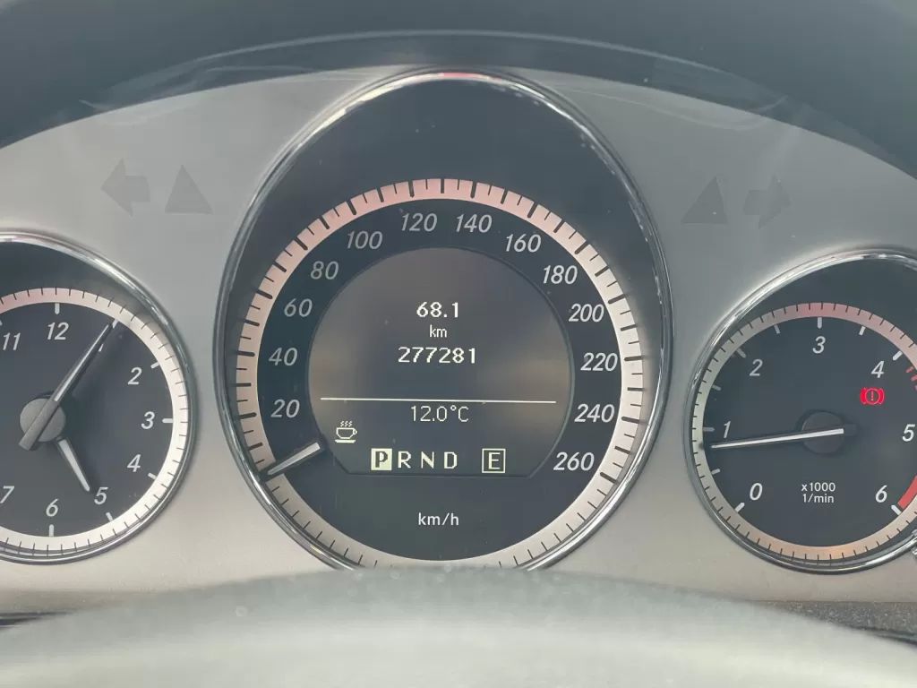 mercedes-benz-classe-e-2010-diesel-2143cc
