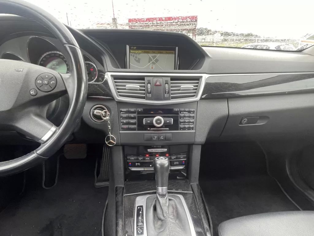 mercedes-benz-classe-e-2010-diesel-2143cc