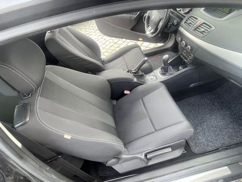 renault-megane-coupe-2010-diesel-1461cc