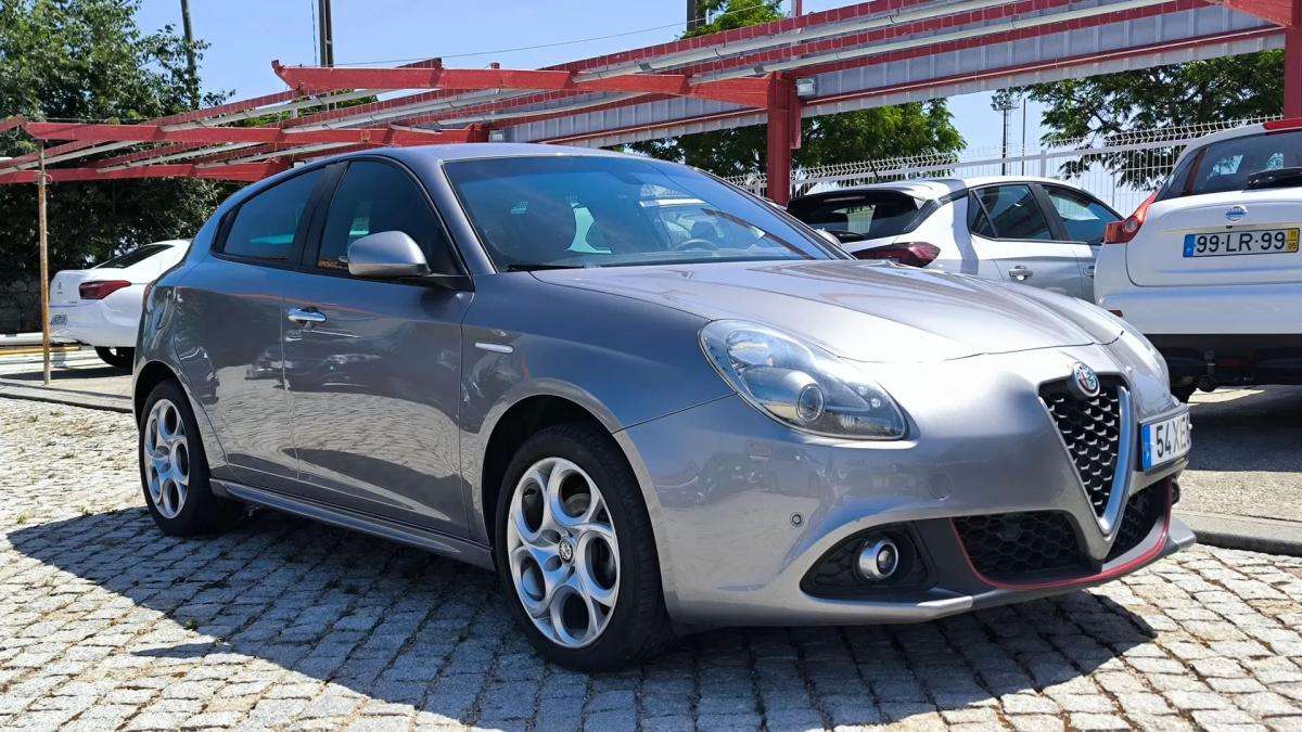 alfa-romeo-giulietta-2019-diesel-1598cc