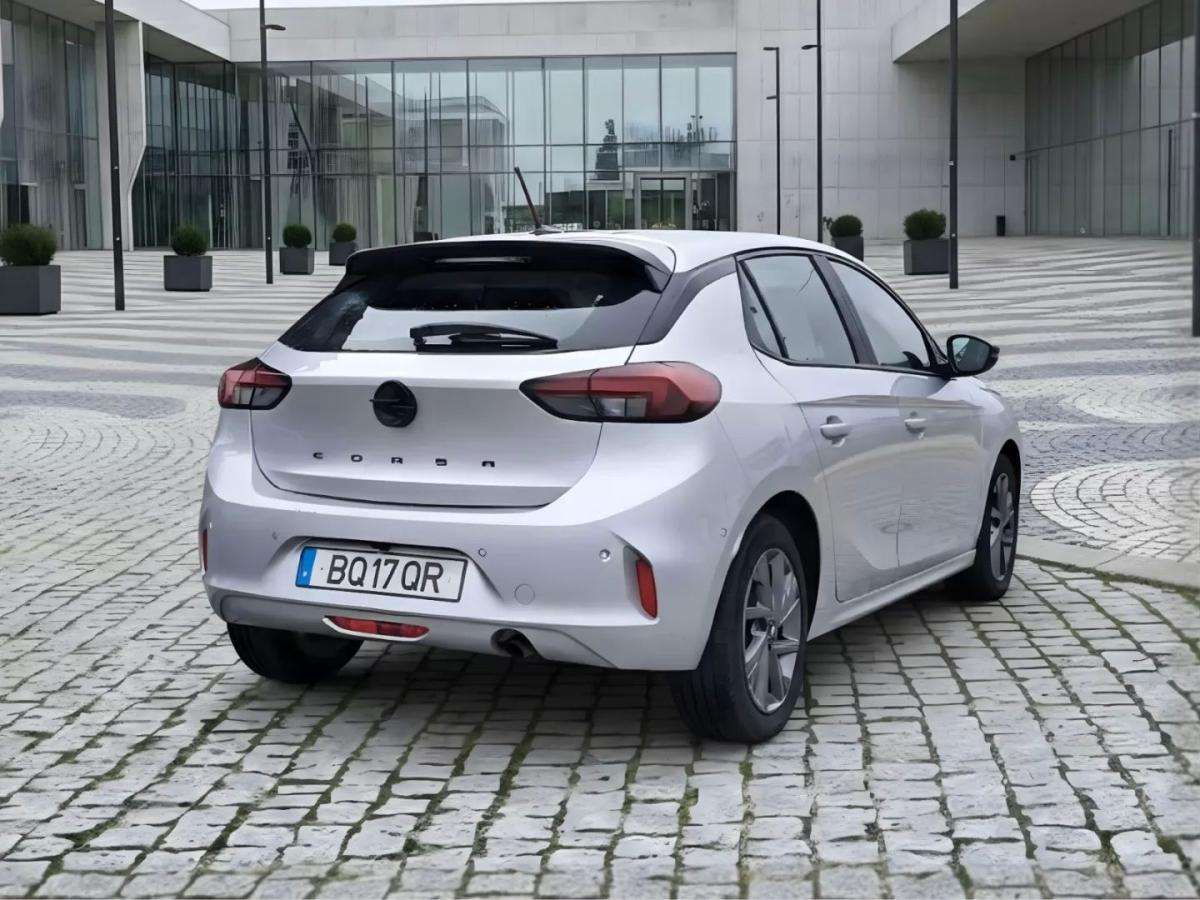 opel-corsa-2025-gasolina-1199cc