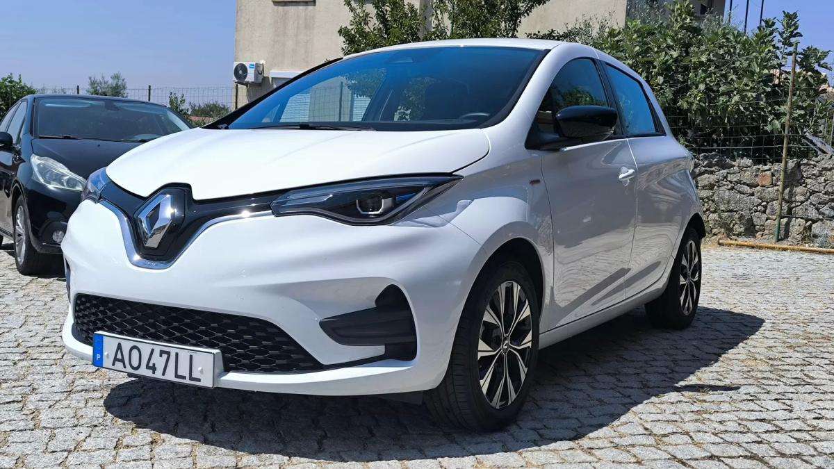 renault-zoe-2022-eletrico-0cc