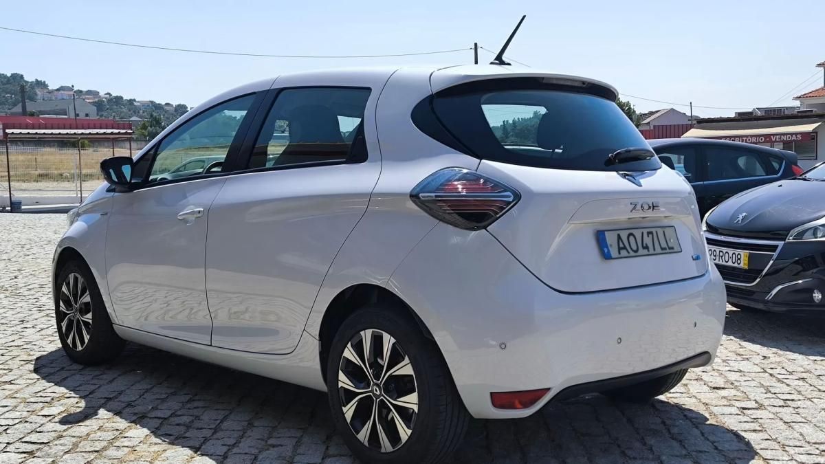 renault-zoe-2022-eletrico-0cc