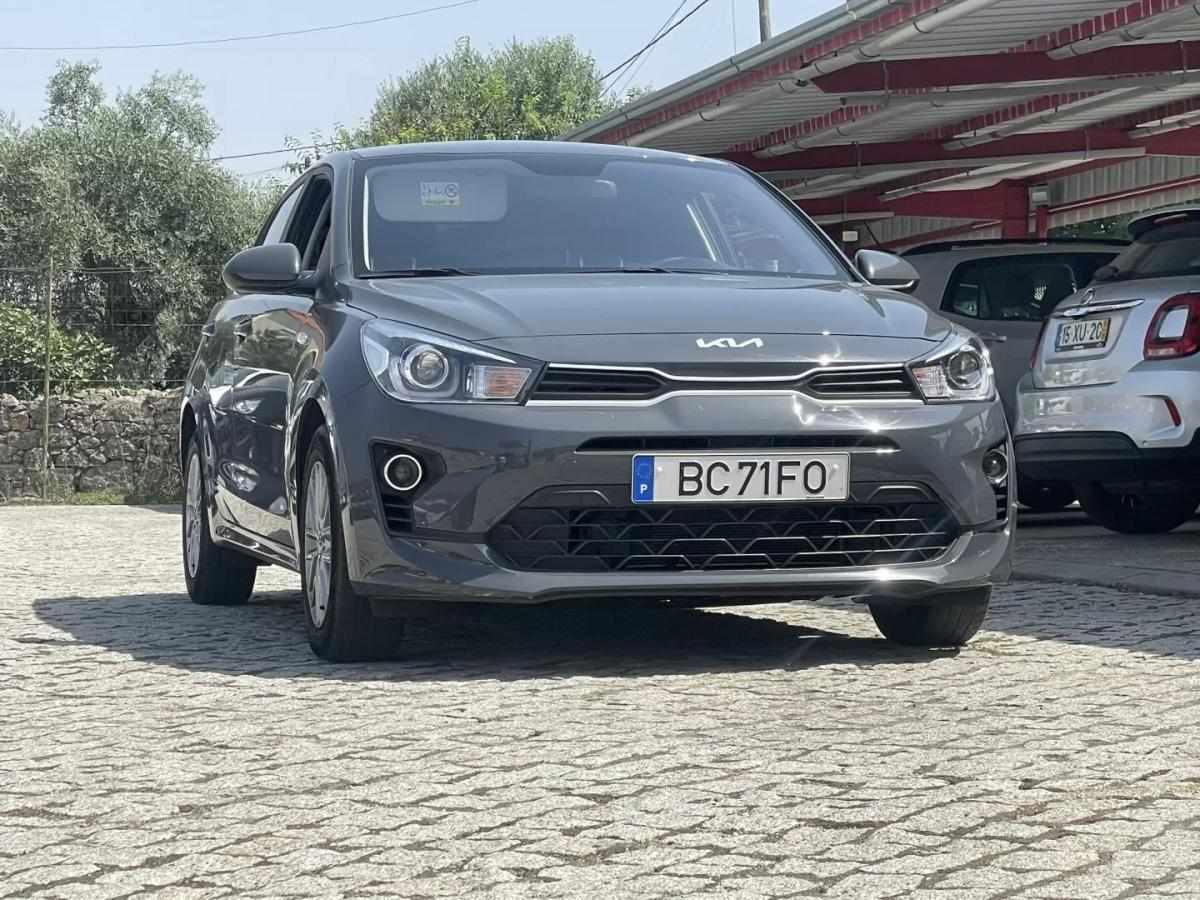 kia-rio-2023-gasolina-1197cc