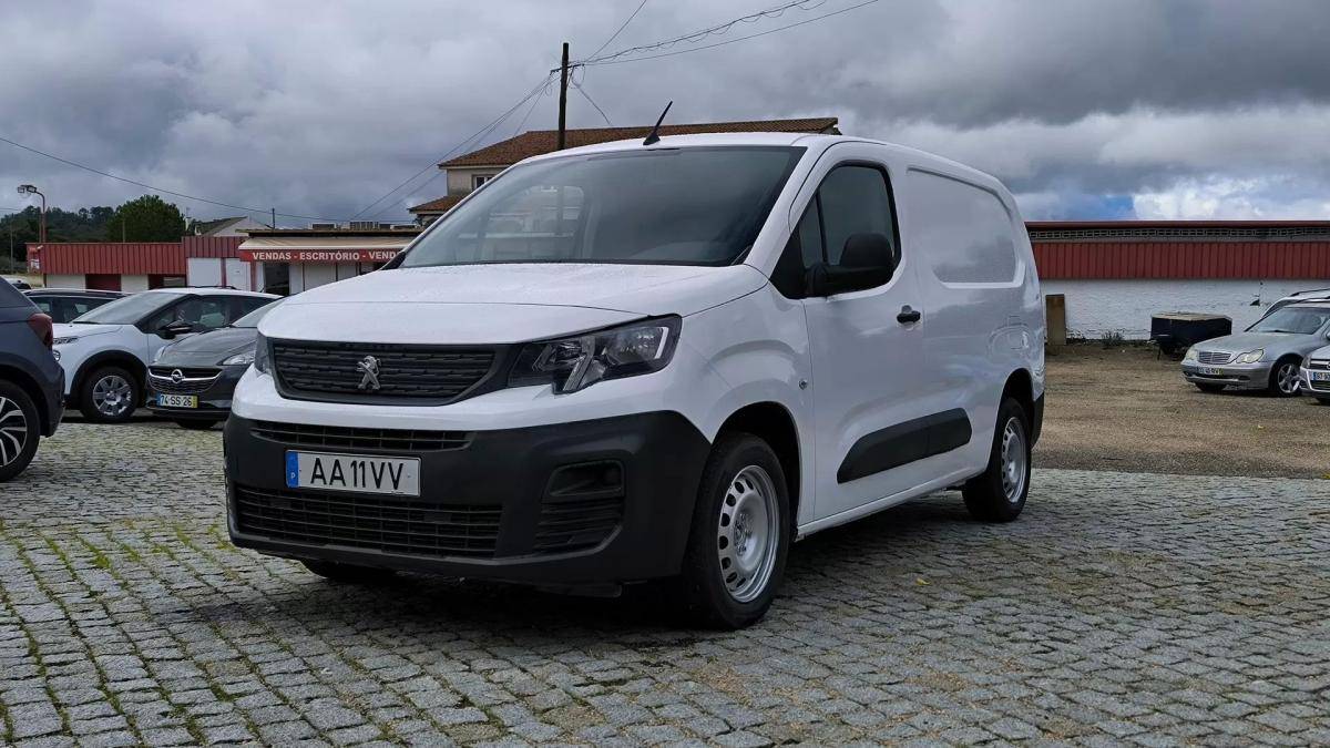 peugeot-partner-2020-diesel-1499cc