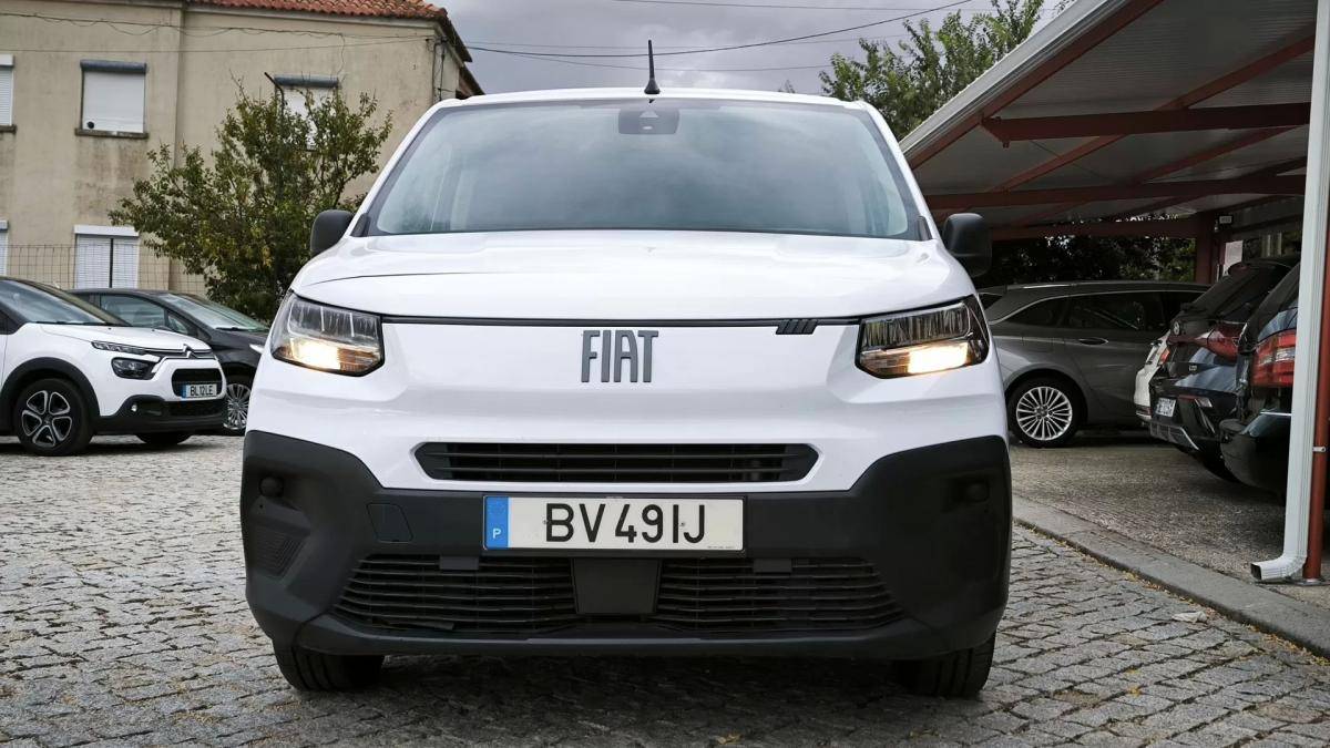 fiat-doblo-2025-diesel-1499cc