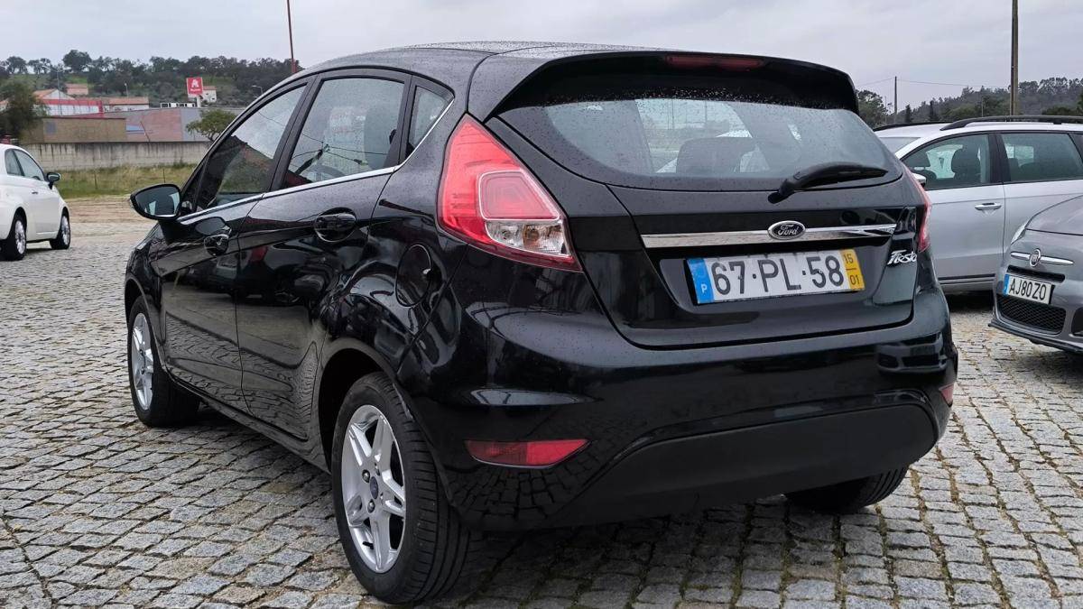 ford-fiesta-2015-gasolina-998cc