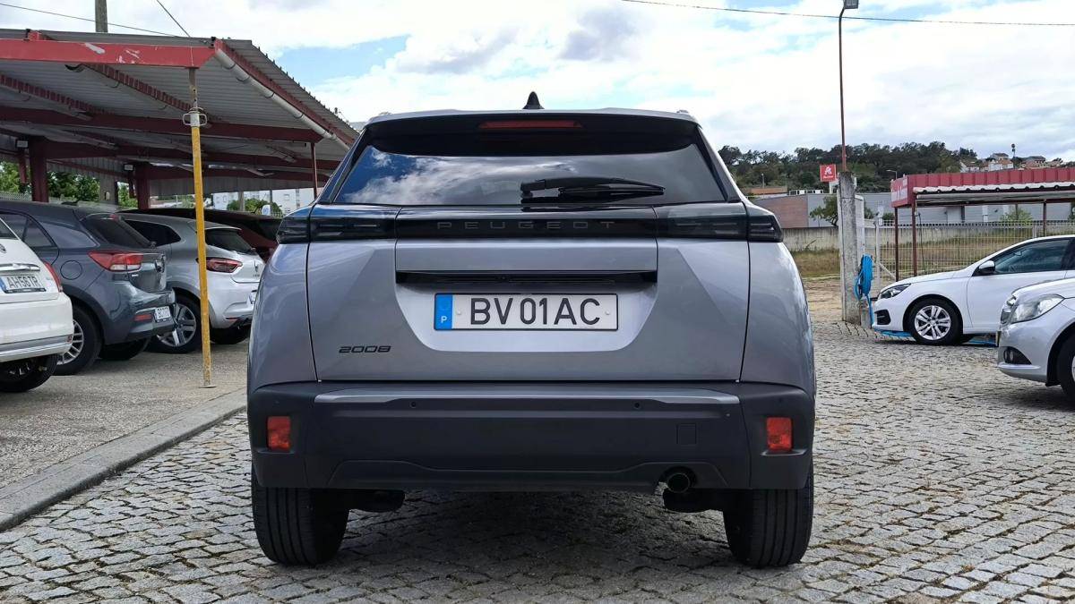 peugeot-2008-2025-gasolina-1199cc