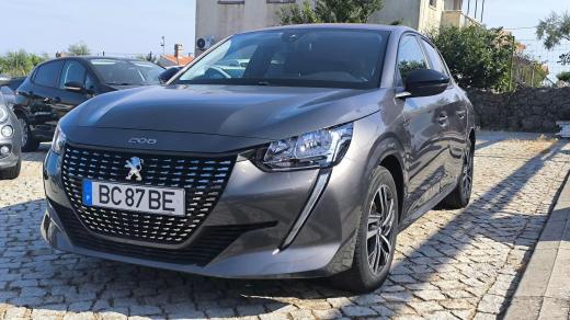 peugeot-208-2023-gasolina-1199cc