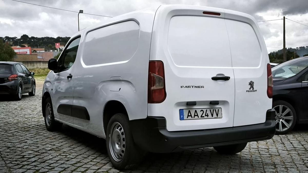 peugeot-partner-2020-diesel-1499cc