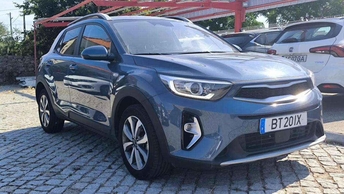 kia-stonic-2025-gasolina-1197cc
