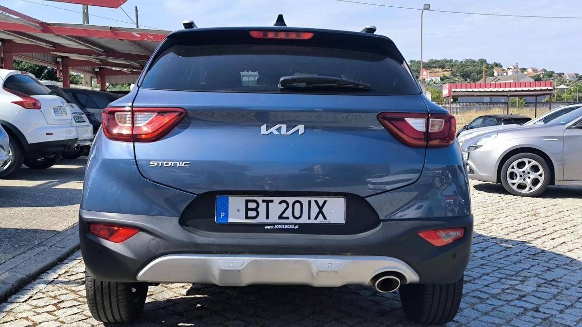 kia-stonic-2025-gasolina-1197cc