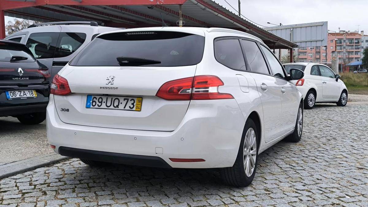 peugeot-308-sw-2018-diesel-1499cc