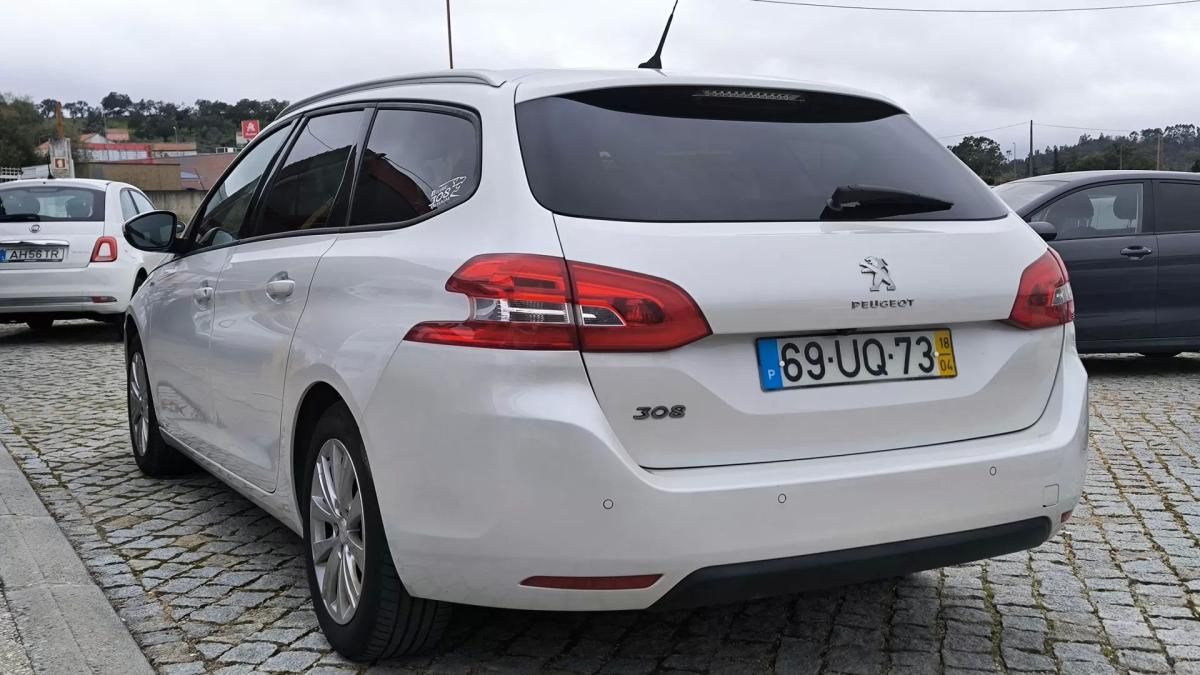 peugeot-308-sw-2018-diesel-1499cc