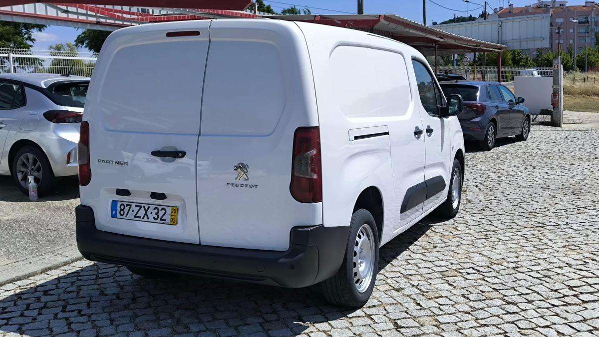 peugeot-partner-2020-diesel-1499cc