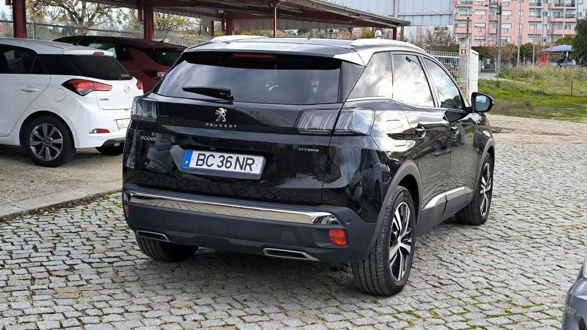 peugeot-3008-2023-hibrido-1598cc