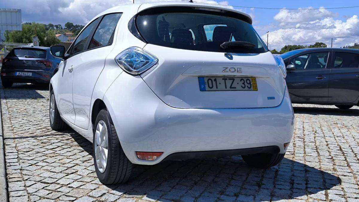renault-zoe-2017-eletrico-200cc