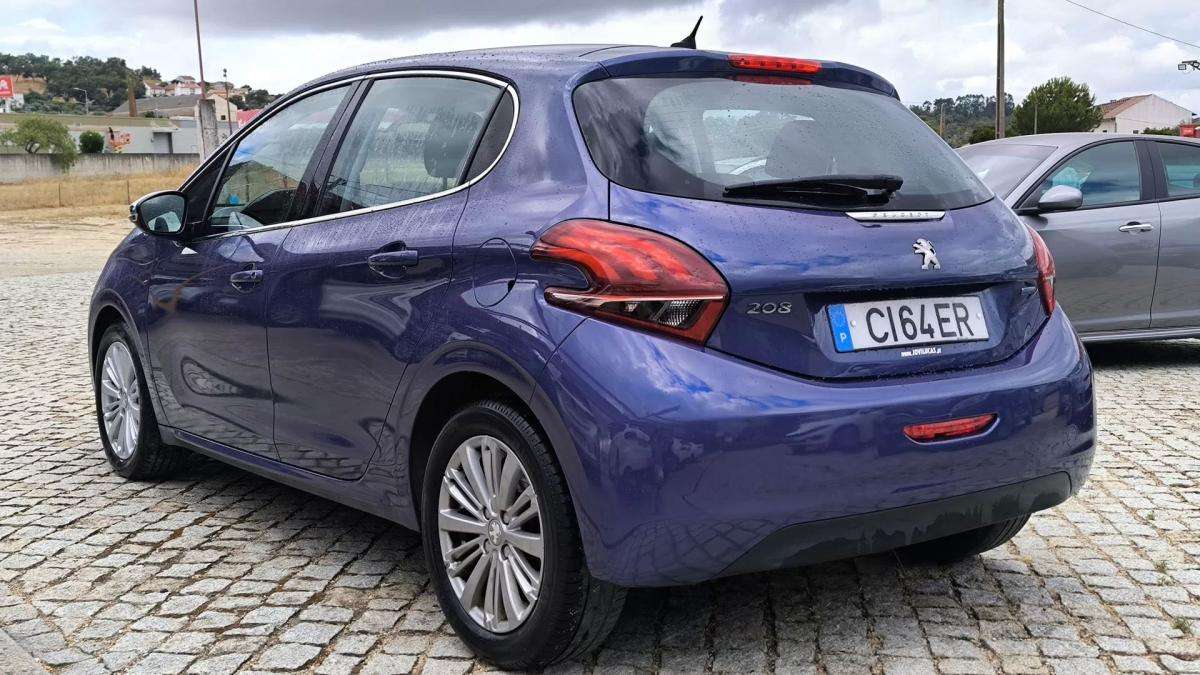 peugeot-208-2016-gasolina-1199cc
