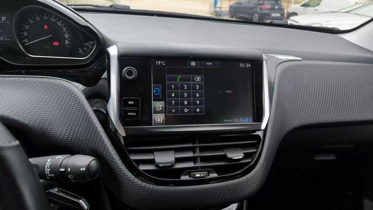peugeot-208-2016-gasolina-1199cc