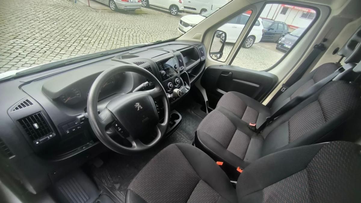 peugeot-boxer-2020-diesel-2179cc
