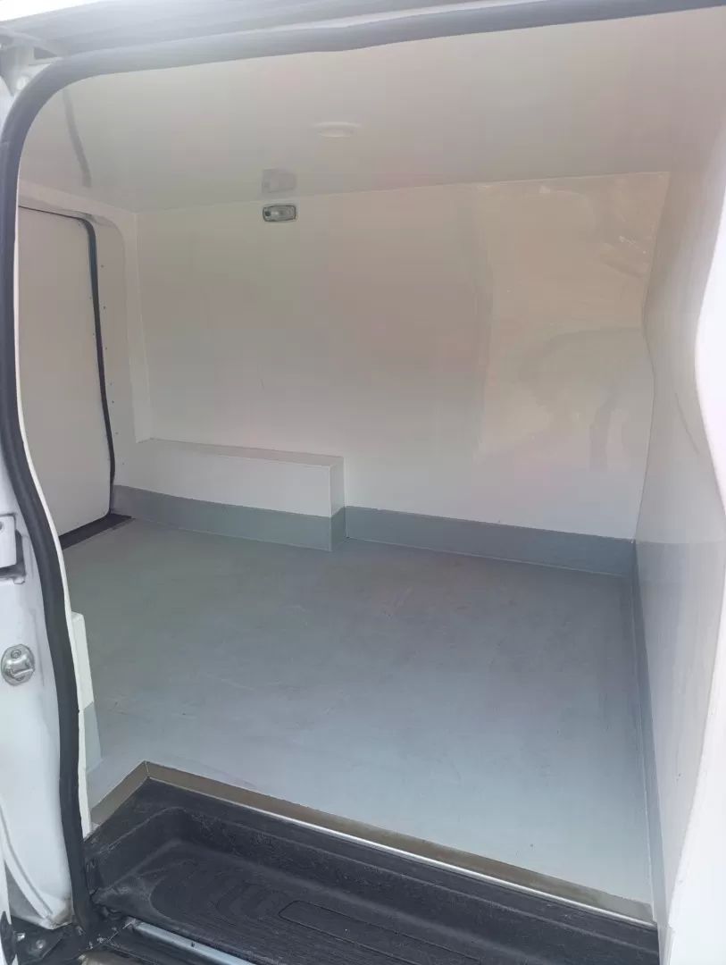 mercedes-benz-vito-2020-diesel-2143cc