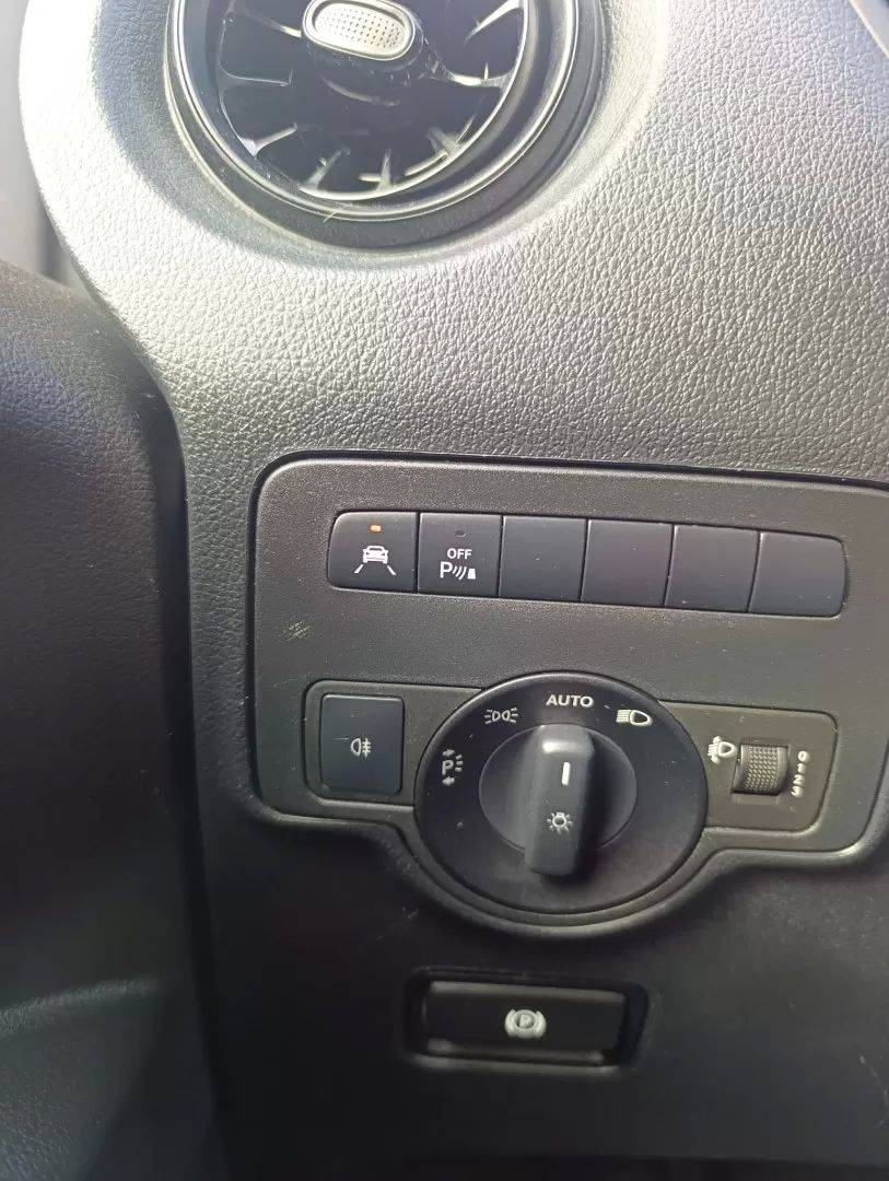 mercedes-benz-vito-2020-diesel-2143cc