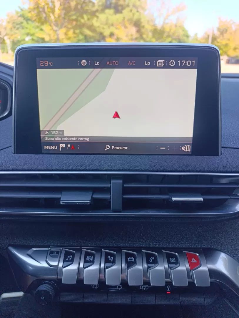 peugeot-3008-2017-diesel-1560cc