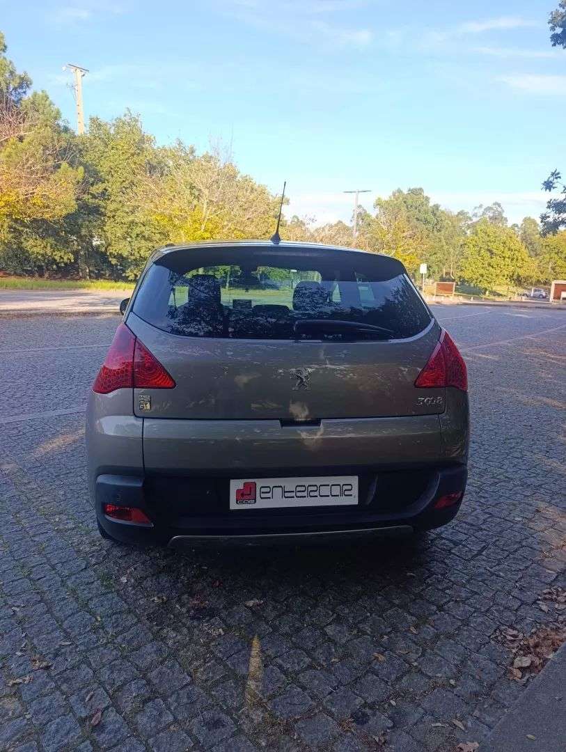 peugeot-3008-2013-hibrido-a-diesel-1997cc