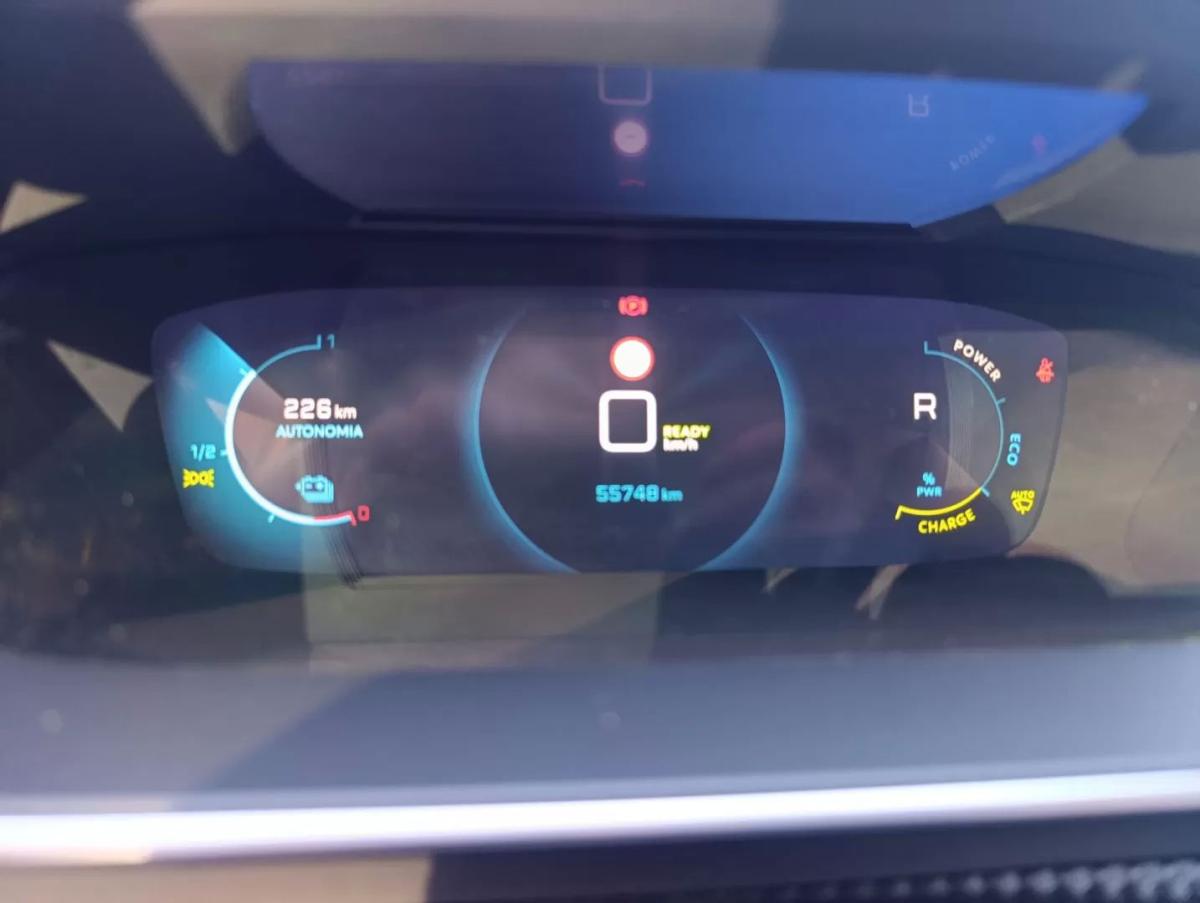 peugeot-e-208-2022-eletrico-0cc